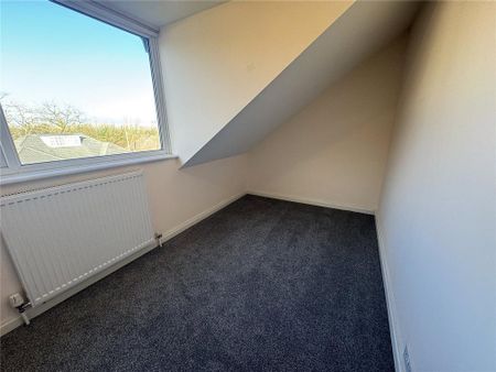 5 bedroom detached house to rent - Photo 3