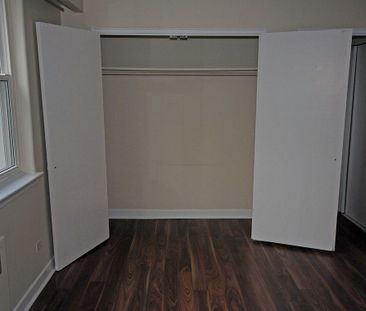 145 Stewart Street, Sandy Hill, Ottawa, ON - Photo 2