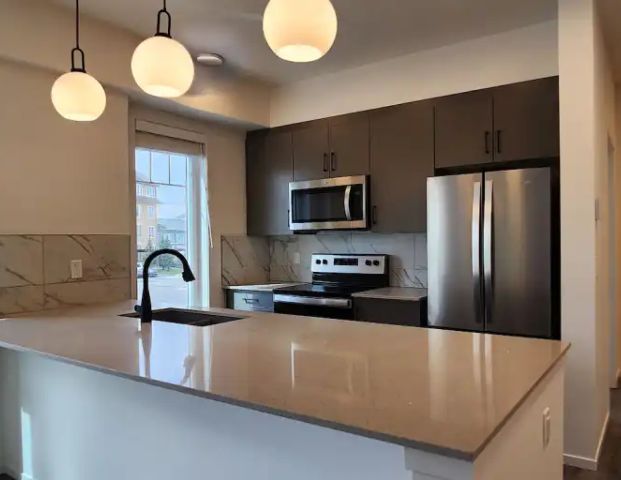 Luxury Corner Unit 2 Bed 2 Bath Condo for Rent in Mahogany – Prime Location! | 201 - 140 Mahogany Street South East, Calgary - Photo 1