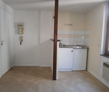 T2 de 40m² – Proche Pl. des Carmes – Location – Limoges – BEGIP - Photo 5