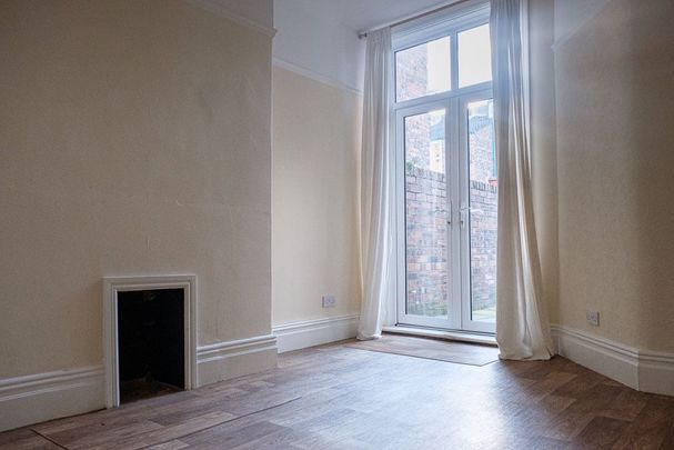 4 Bed Semi-Detached House, Curzon Avenue, CH45 - Photo 1