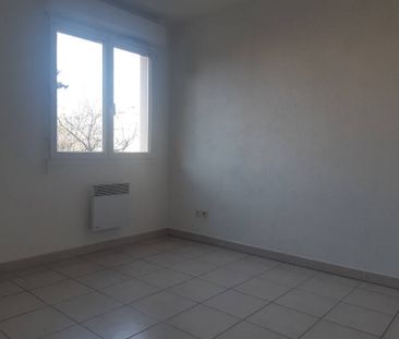 Location appartement 2 pièces 41.86 m² à Marseille 10e Arrondisseme... - Photo 1