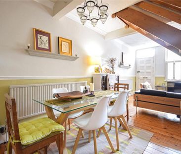 3 bedroom end of terrace house to rent - Photo 4