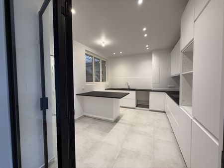 Tout savoir sur cet appartement dans le quartier Coteaux, à Saint-Cloud - Photo 4