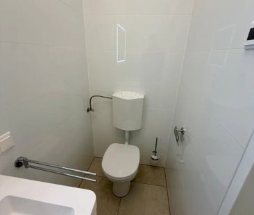 Erstbezug nach Sanierung – moderne 2-Zimmer-Wohnung mit neuer Küche - Foto 6