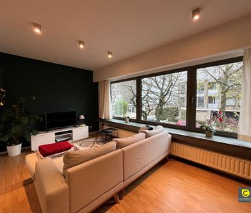 Hoekappartement met 2 SLPK, terras en garagebox - Photo 3