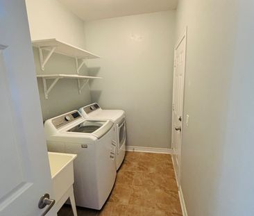 For Lease - 676 Baldwin Crescent, Woodstock, Ontario - Photo 6