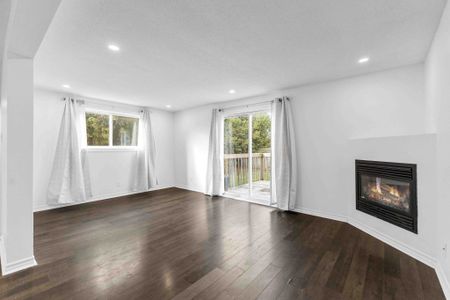 For Lease - 1 Berkshire Way, Barrhaven, Ontario - Photo 4