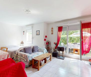 Location Appartement 1 pièces 32 m2 à Roissy-en-Brie - Photo 2