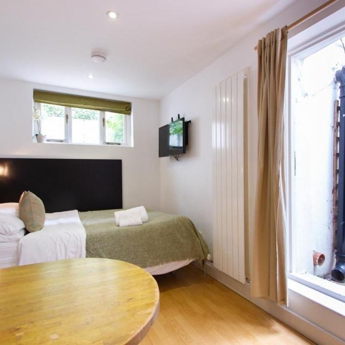 Flat 106 North Gower Street, Euston NW1 2LY - Photo 1