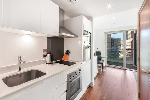 Studio to rent - Photo 1