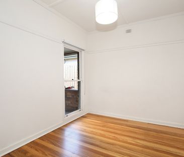385 Buckley Street, Essendon VIC 3040 - Photo 6