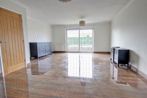 4 bedroom house to rent - Photo 1