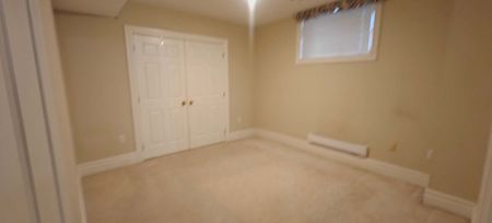 For Lease - 248 Princess Avenue Unit# Lower, Toronto, Ontario - Photo 2