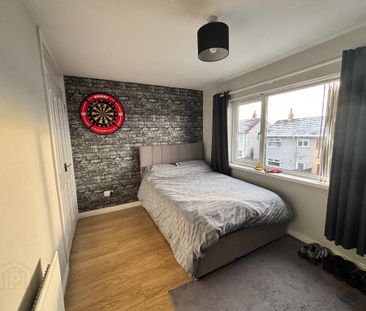 42 Oakwood Road, Carrickfergus, BT38 8ET - Photo 4