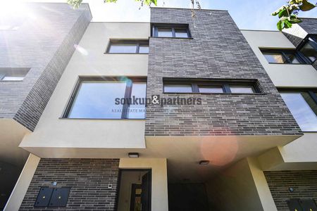 Pronájem domu 220 m² s pozemkem 132 m² - Фото 5