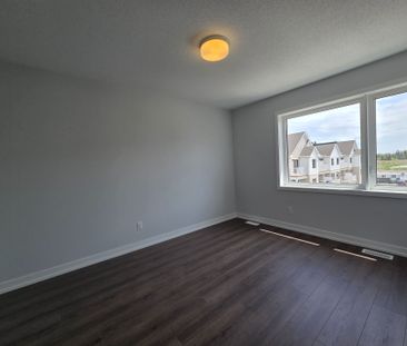 For Lease - 513 CELESTINE Private, Barrhaven, Ontario - Photo 5