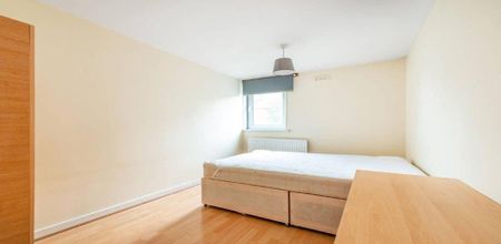 Spacious 4 bed with lounge by Notting Hill and Paddington - Photo 5