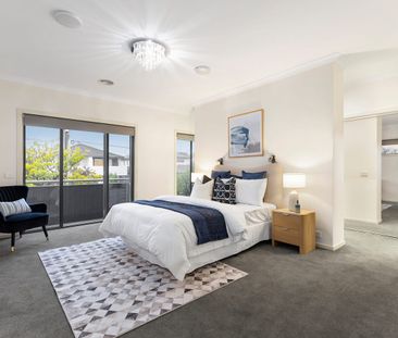 CONTEMPORARY COMFORT WITH ROOM TO MOVE - Photo 3