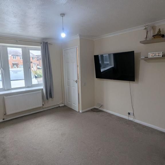 3 bedroom detached house to rent - Photo 1