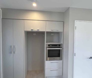 Linwood, 2 Bedrooms - Photo 1