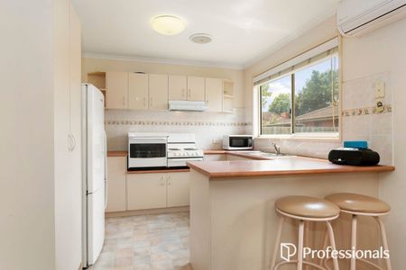 Comfortable Student Living Moments from Monash University - Photo 5