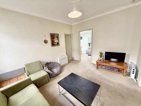 39 Moa St, Alicetown - Photo 3