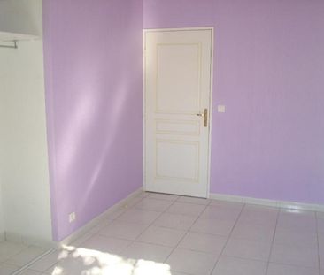 Location Appartement 4 pièces 87m² DRAGUIGNAN 83300 - Photo 6