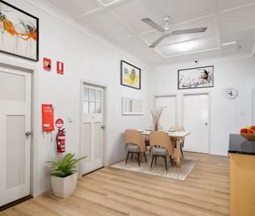 Generous Large Furnished Room with Own Private Bathroom | Rent incl... - Photo 1