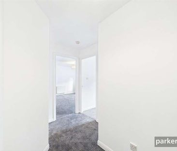 Tippett Rise, Reading, Berkshire, RG2 - Photo 4