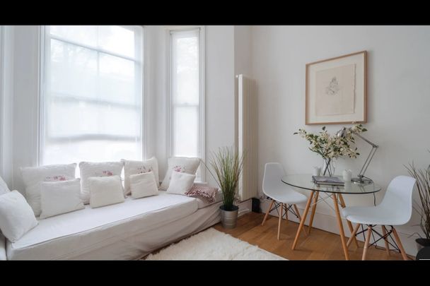 Studio Flat, Aldridge Road Villas, W11 - Photo 1