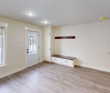 240 Lian St #5 - Photo 6