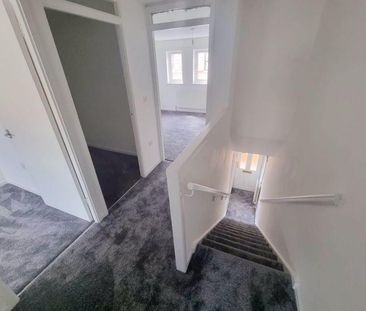 2 Bed Semi-Detached House, Birkin Avenue, NG7 - Photo 1