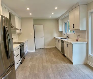 For Lease - 145 Earlton Road Unit# Main, Toronto, Ontario - Photo 2