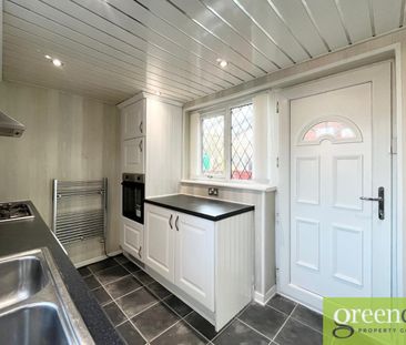 Ansdell Drive, Droylsden, Tameside, M43 - Photo 6