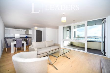 3 bedroom apartment to rent Sirius, 2 The Boardwalk, Brighton, BN2 - Photo 2
