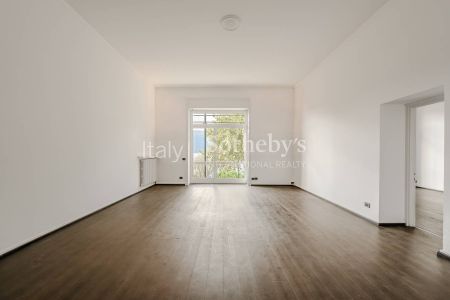 Elegant apartment overlooking Lake Maggiore - Photo 2