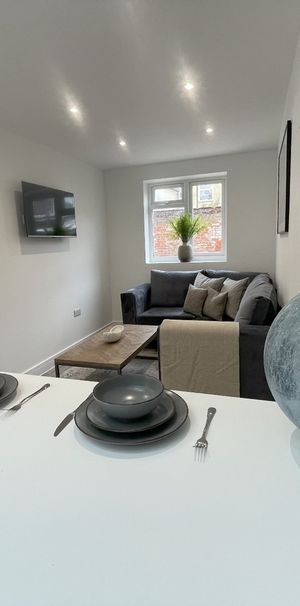 Darlington Road Room 3 - Photo 1