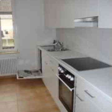 4 Zimmer, 90 m², 2. Stock - Photo 1