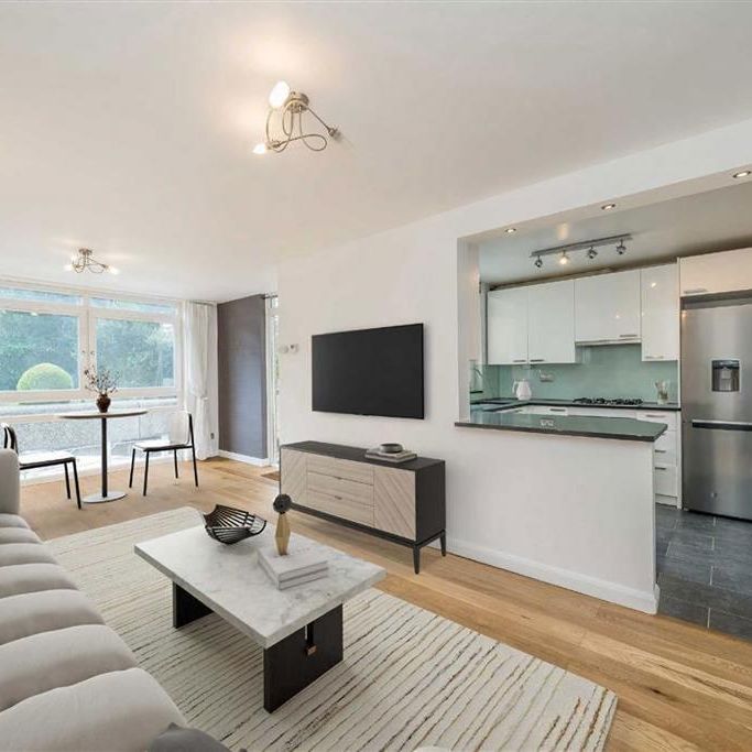 2 bedroom flat to rent - Photo 1