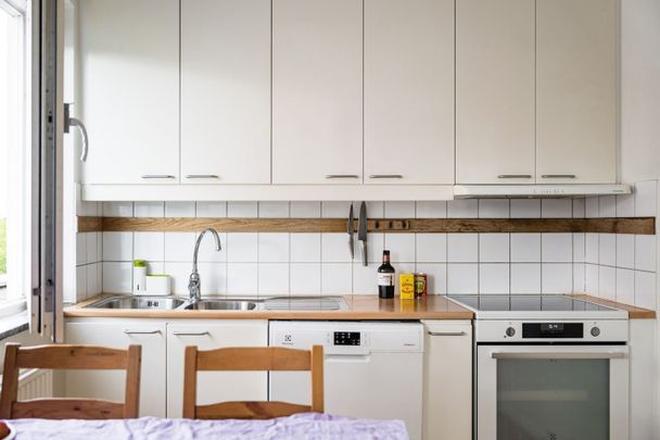 Finntorpsvägen, Nacka - Photo 1