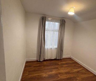 3 bedroom detached house to rent - Photo 3