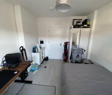 Student Property For Rent Queen Street, Pontypridd - Photo 3