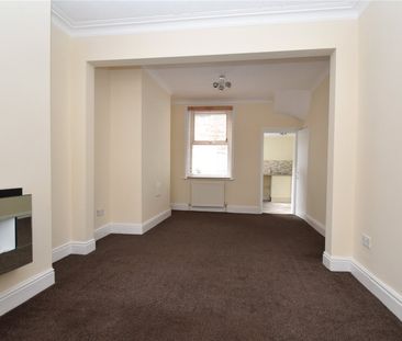 2 bed terraced house to rent in Tindall Street, Scarborough, YO12 - Photo 5