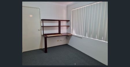 Peaceful Cul-de-sac Living in Central Greenfields - Photo 3