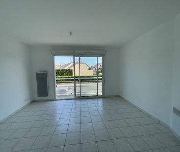 Location Appartement 2 pièces 33m² ONET LE CHATEAU 12850 - Photo 2