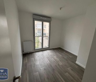Location Appartement 4 pièces 77m² CREIL 60100 - Photo 2