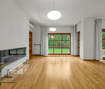 Komfortowy dom 236 m2 z pięknym ogrodem, Zawady - Photo 1