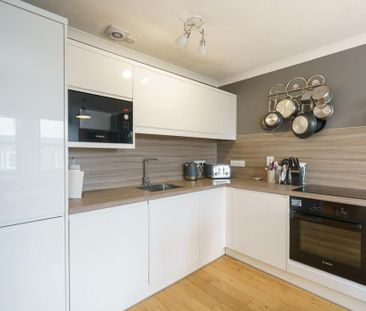 1 bedroom apartment to rent - Photo 3