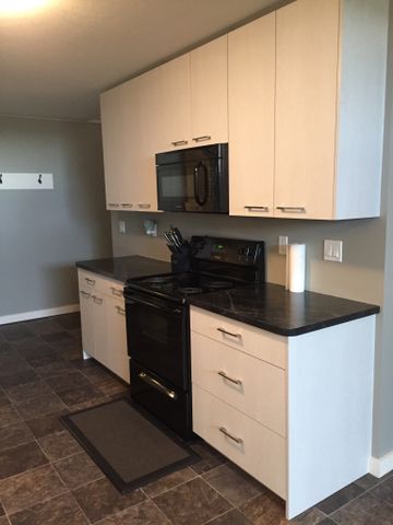 Hall Duplex Lower May 1, 2026 - Photo 2